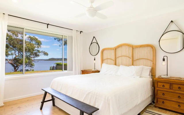Curleys Outlook I Pet Friendly Waterfront