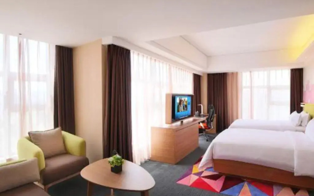 Hampton by Hilton Qujing