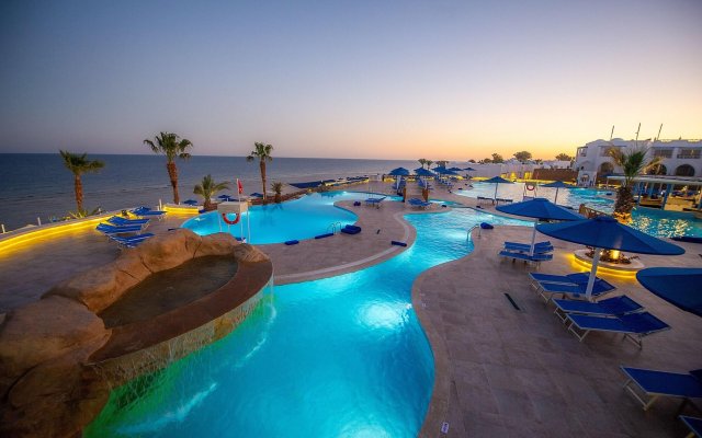 Albatros Palace Sharm - Families and couples only