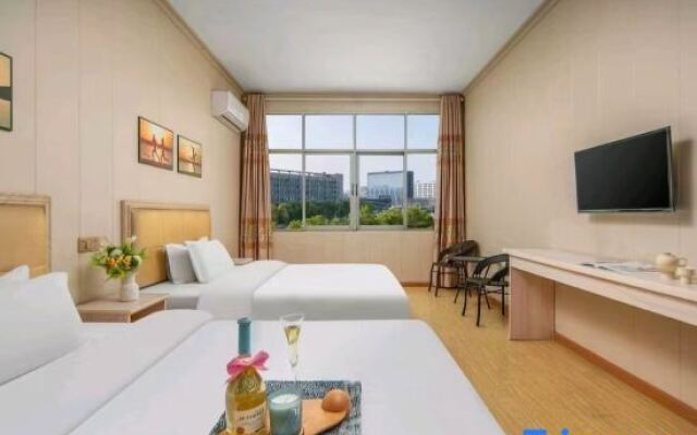Wuhan Xiyue Business Hotel (Wuhan Tianhe International Airport)