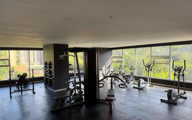 2506 - Vista a la montaña Piscina y Gym