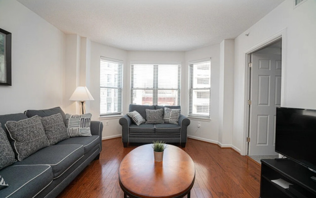 SoBe N Street Apartments