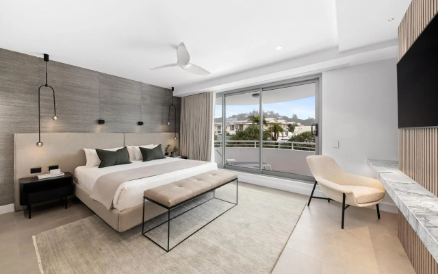 La Mer 8 – Guest Rooms – Hastings Street