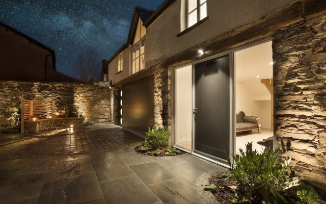 Wharton House Mews Retreat for two