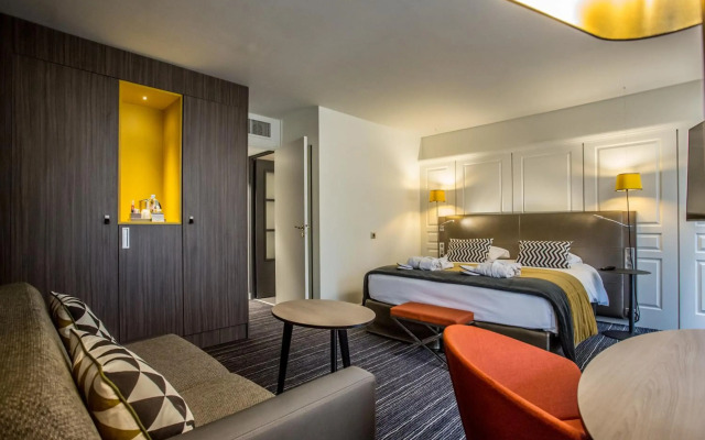 Hotel de Bourbon - Mercure Bourges