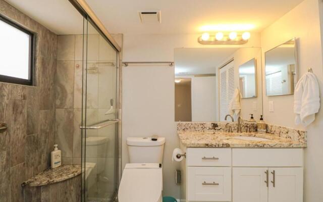 Ocean Village Club C17