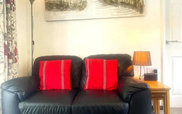 2 Bedroom Cornish Cottage For Penzance And St Ives