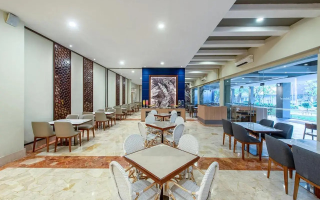 Oakwood Hotel & Apartments Taman Mini Jakarta