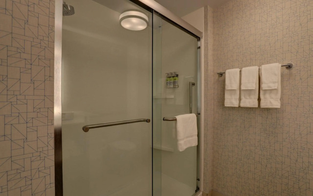 Candlewood Suites Kingston West by IHG