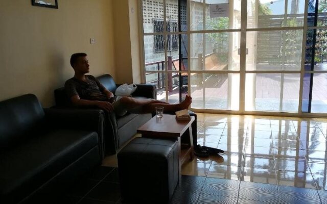 Just Sleep At Box Hostel