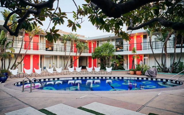 The Phoenix Hotel