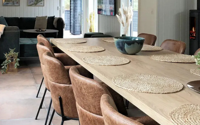 6 Person Holiday Home in Blavand