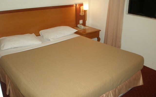 Hotel Sri Sutra (Bandar Puchong Utama )