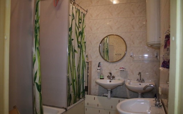 Tolstoy Hostel
