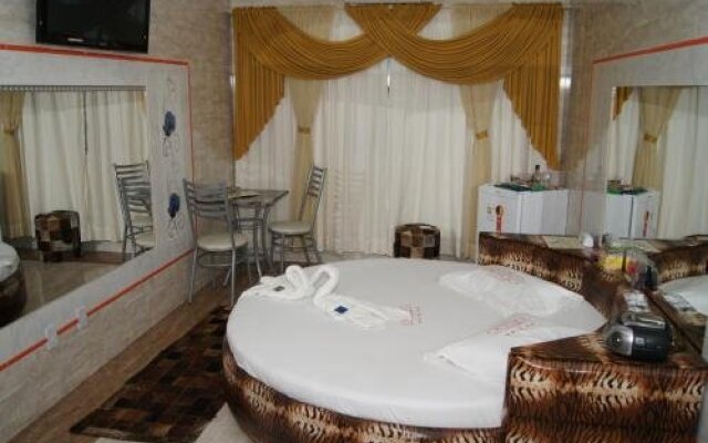 Motel Desejo (Adult Only)