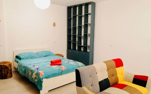 PLAZA VIEW Studio