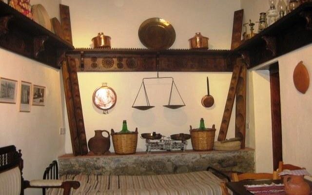 Antigones House