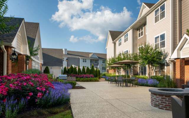 Sonesta ES Suites Fairfax Fair Lakes