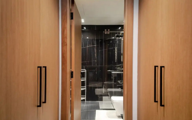 Luxury 1BR at Binghatti Onyx JVC