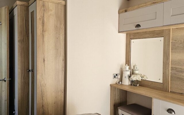 Premium 2 Bedroom Caravan With Free Wifi