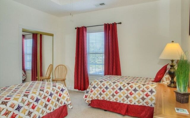 Magnolia North 305 4879 3 Br condo by RedAwning