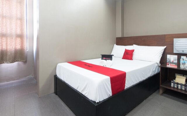 RedDoorz Plus near Laoag International Airport