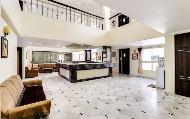 Oyo 26315 Hotel Alpha