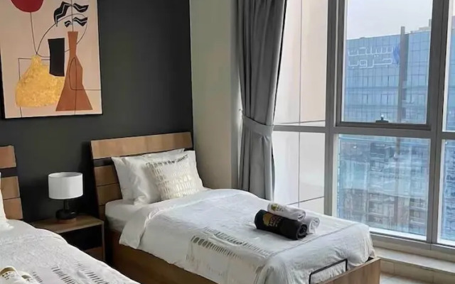 Modern Skyline Sea View 2BR Apartment