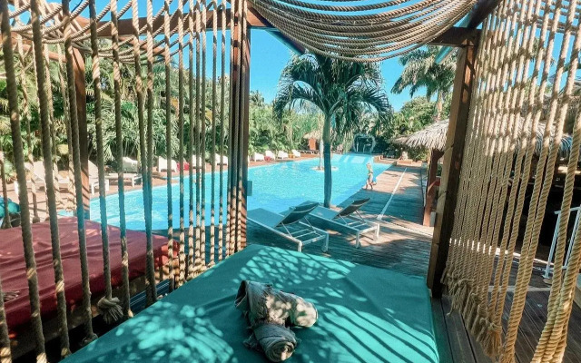 Tropicana Suites