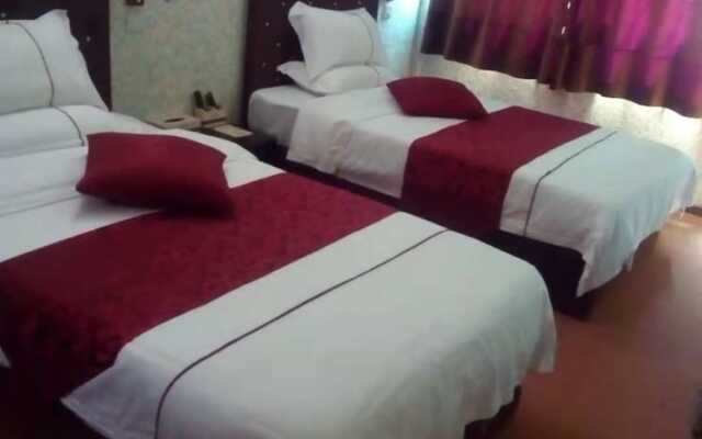 Esiya Hotel