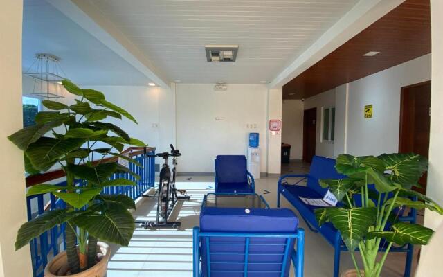 Hip Nautic Beach Resort by Cocotel