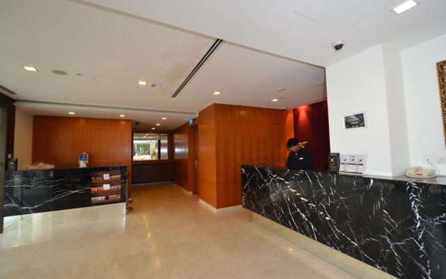 Aqueen Hotel Balestier