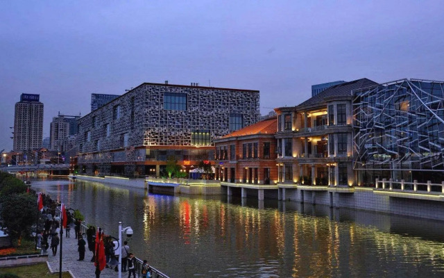 7Days Inn Wuhan Dingziqiao Zhongnanlu Metro Station