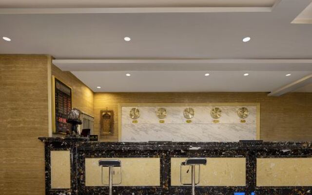 Jinglihao Hotel (Ejinaqi Huyanglin)