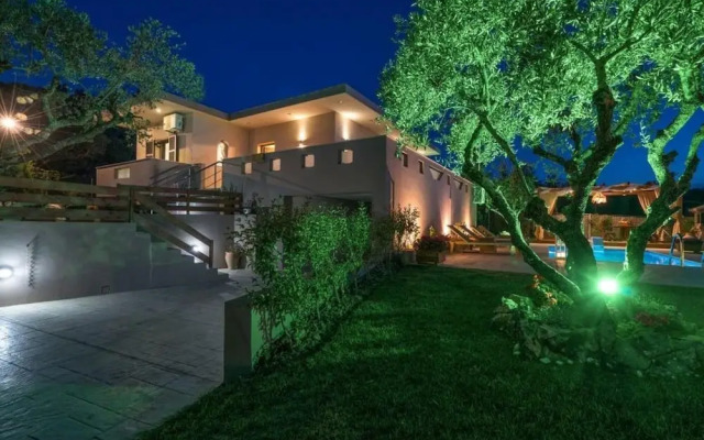 Vatia Villas Two Bedroom Villa- Side Seaview