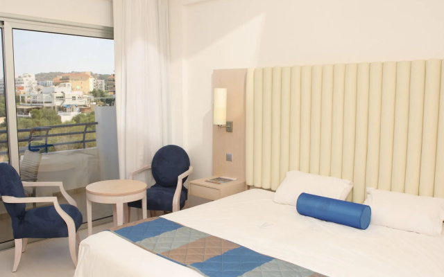 Vrissiana Boutique Beach