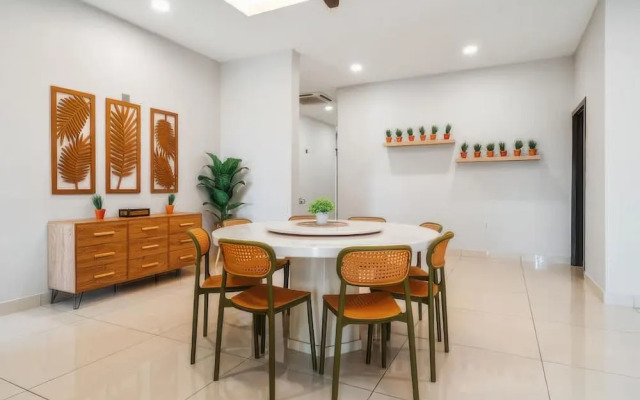 The Embassy Row 206 Apartments