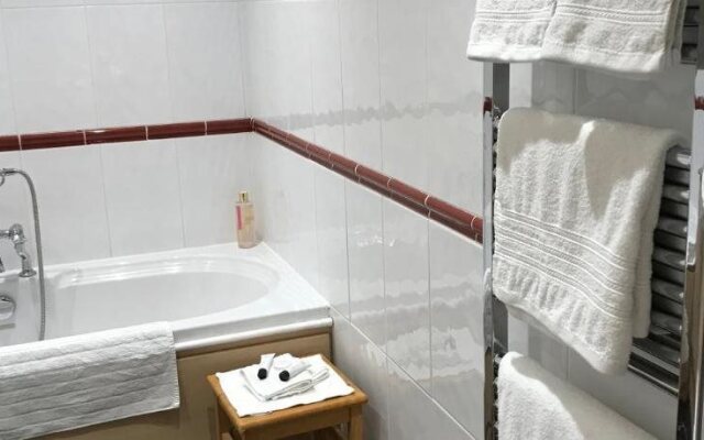 Brant House - B&B