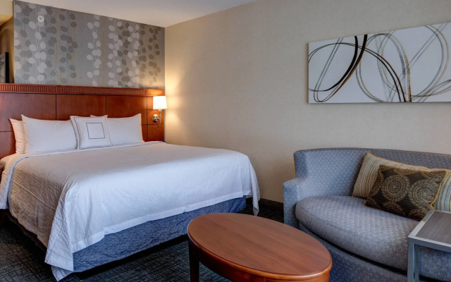 Courtyard by Marriott Hadley Amherst
