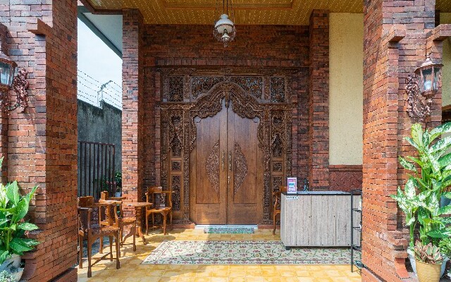 RedDoorz Syariah near RSUD Kota Malang