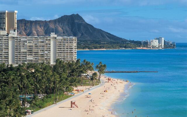 Waikiki Shore by OUTRIGGER