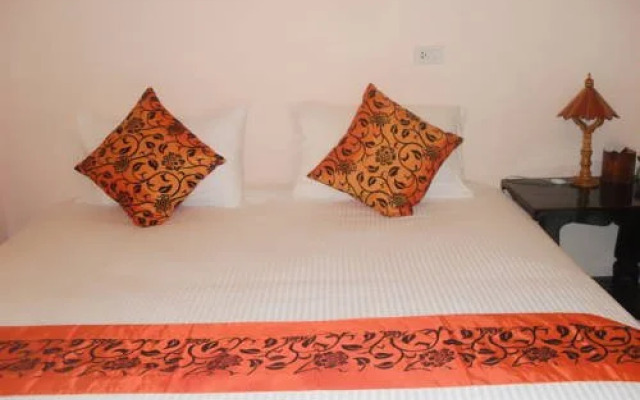Salad Grand Bungalow & House Rental