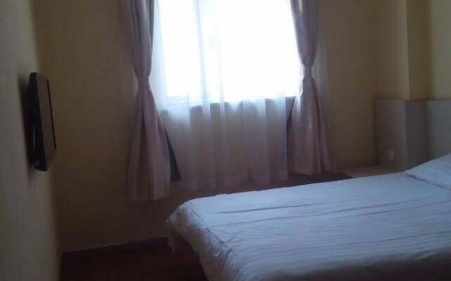 Mercure Qingdao Downtown