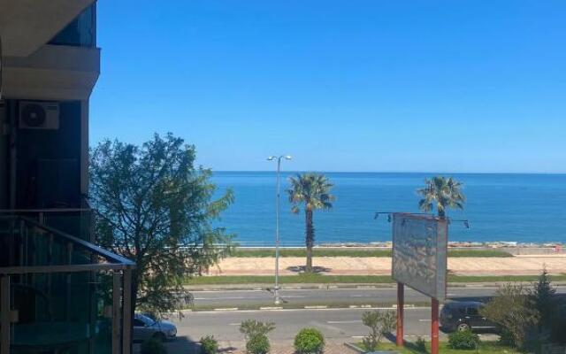 Cozy studio serviced apartment in Batumi Aqua Hotel