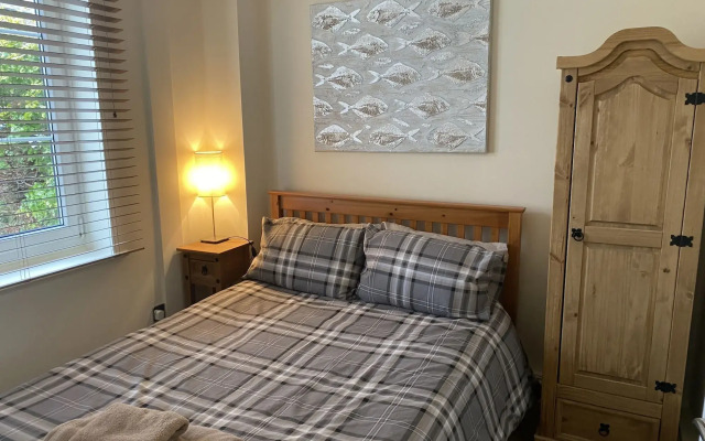 Whitehouse Guest House