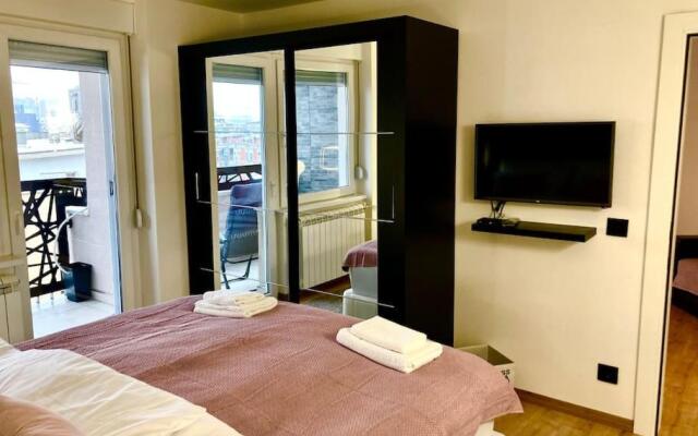 Apartment Black Diamond - Vracar, Belgrade