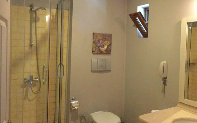 Village Park Resort & Spa