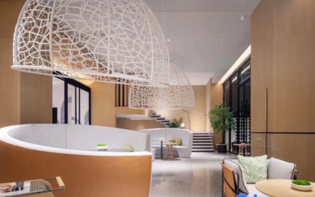 JIANGUO FM BLEISURE Hotel (Shanghai Hongqiao Airport National Exhibition and Convention Center) – Lobby – Shanghai