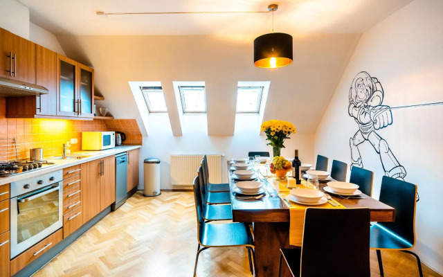 Klimentska Cartoon apartments