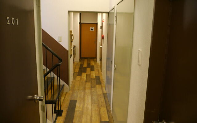 J-Hoppers Hiroshima Guesthouse - Hostel